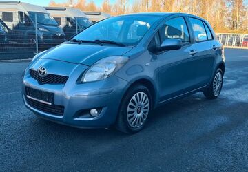 Toyota Yaris 236.478 km 3.490 &euro; Essen 45309