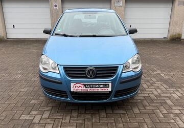 VW Polo 82.133 km 4.399 &euro; Essen 45356