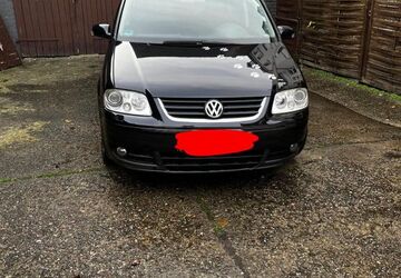 VW Touran 266.614 km 2.600 &euro; Gelsenkirchen 45879