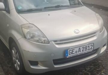 Daihatsu Sirion 95.000 km 2.200 &euro; gelsenkirchen 45888