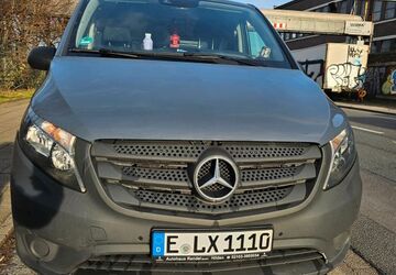 Mercedes-Benz Vito 171.500 km 10.990 &euro; Essen 45147