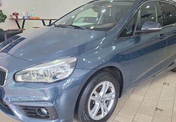 BMW 218 122.000 km 11.999 &euro; Recklinghausen 45661