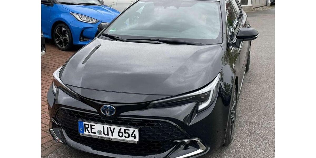 Toyota Corolla 8.401 km 33.900 &euro; Datteln 45711