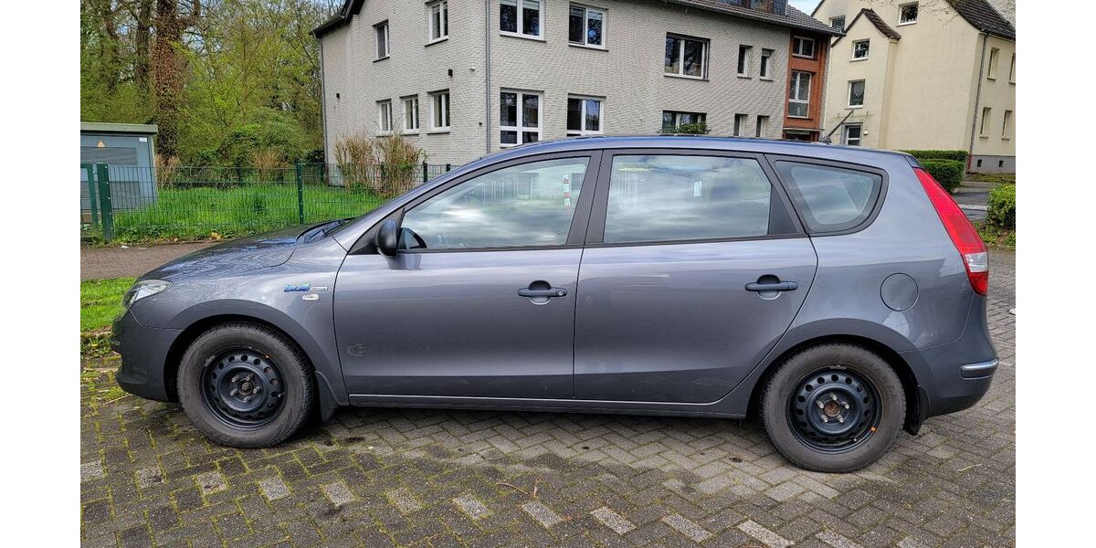 Hyundai i30 76.650 km 5.250 &euro; Marl 45770