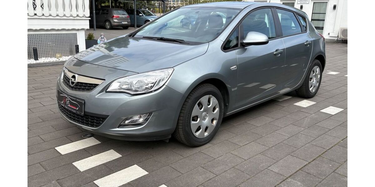 Opel Astra 132.960 km 4.199 &euro; Essen 45326