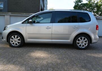 VW Touran 132.900 km 12.200 &euro; Recklinghausen 45665
