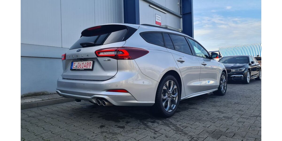 Ford Focus 6.800 km 19.400 &euro; Essen 45276