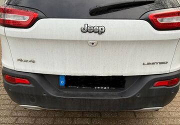 Jeep Cherokee 150.000 km 14.299 &euro; Dortmund 44328