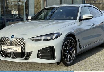 BMW i4 28.638 km 49.650 &euro; Mülheim 45472
