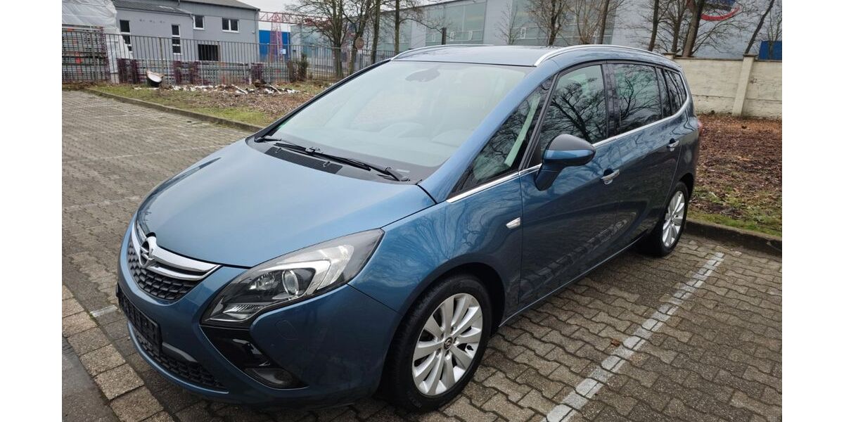 Opel Zafira Tourer 182.000 km 7.600 &euro; Gelsenkirchen 45881
