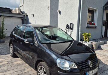 VW Polo 161.200 km 2.700 &euro; Recklinghausen 45661