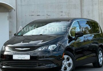 Chrysler Pacifica 25.587 km 27.890 &euro; Essen 45141