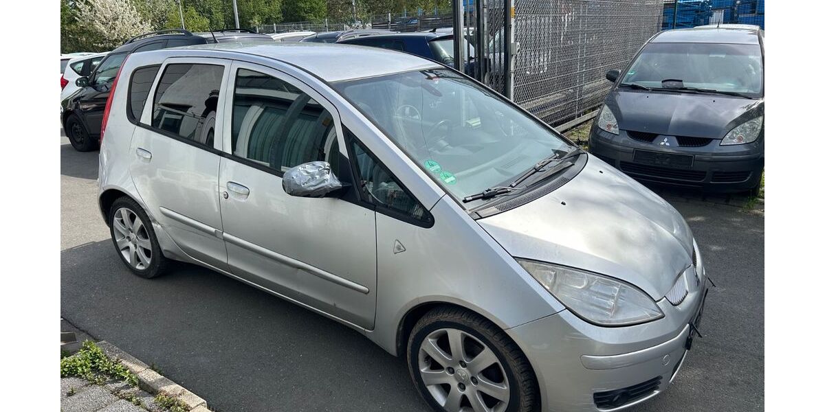Mitsubishi Colt 180.000 km 590 &euro; Essen 45326