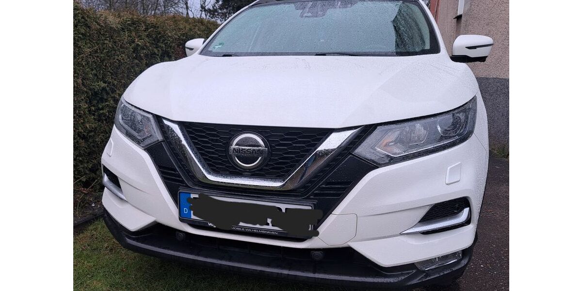 Nissan Qashqai 55.000 km 12.800 &euro; Castrop-Rauxel 44581