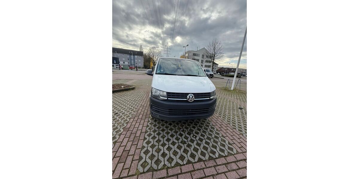 VW T6 Transporter 310.200 km 13.000 &euro; Essen 45143