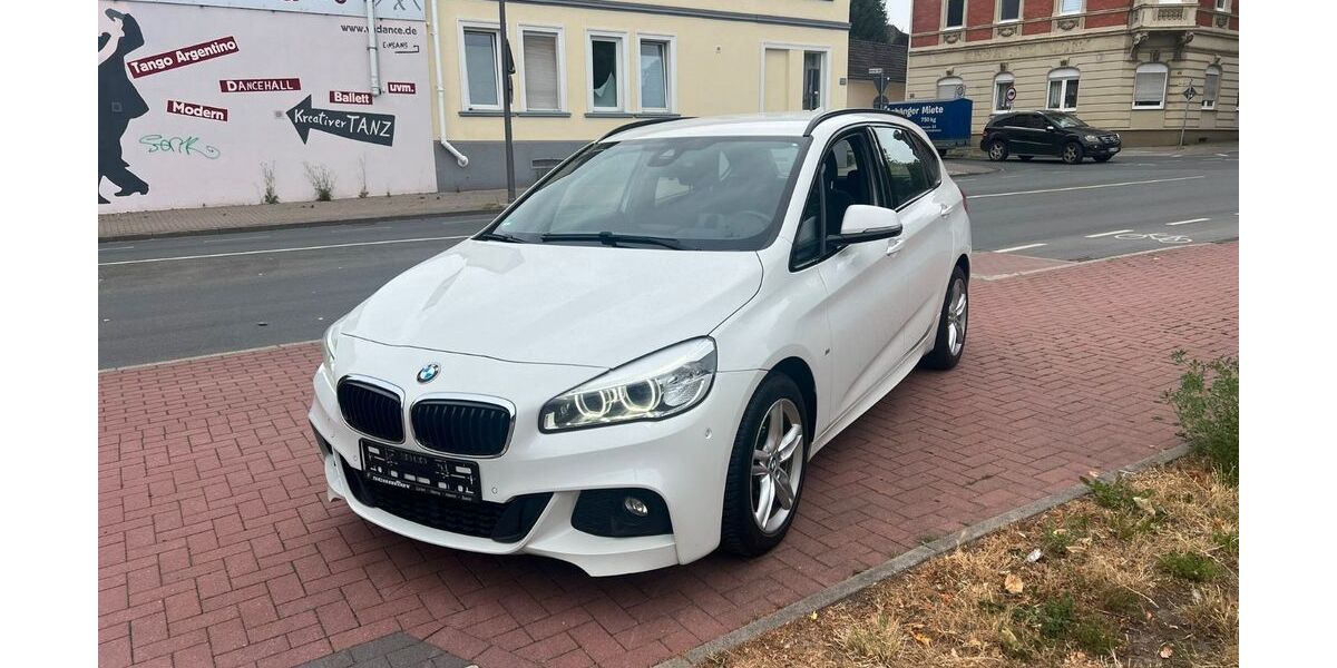 BMW 218 176.000 km 7.890 &euro; Recklinghausen 45657