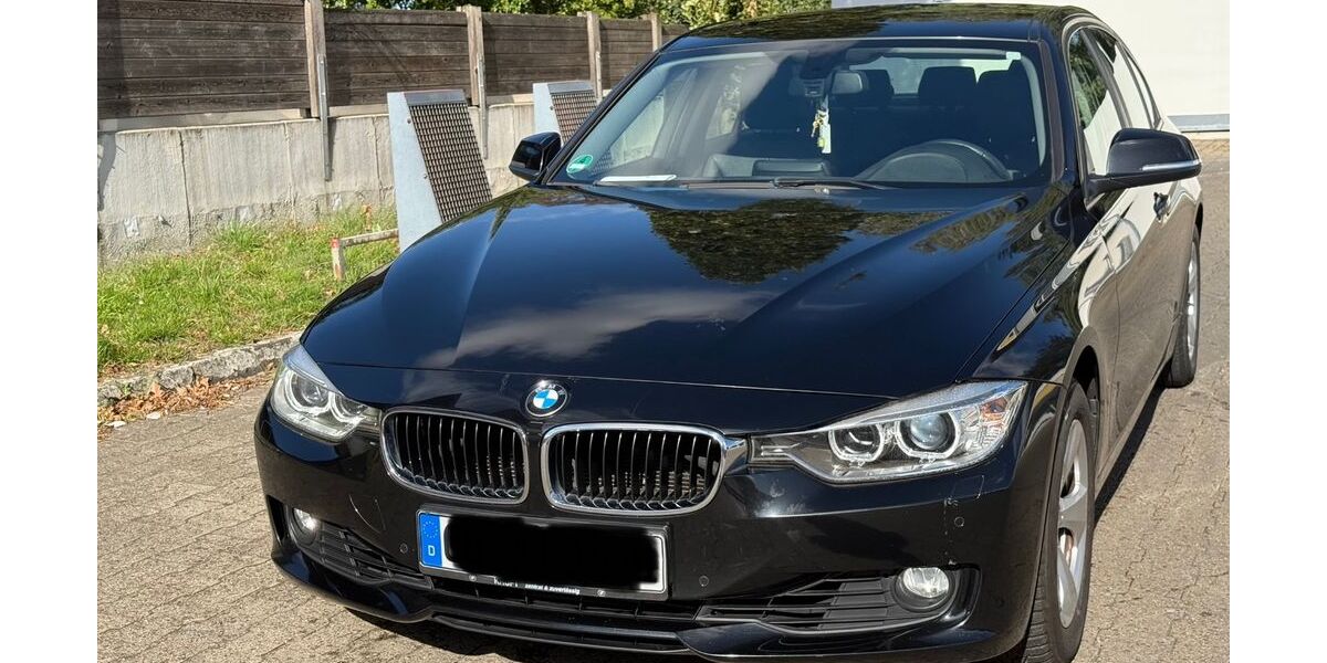BMW 320 104.320 km 12.500 &euro; Oberhausen 46045