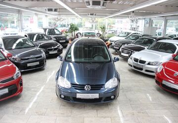 VW Golf 180.000 km 4.990 &euro; Essen 45356