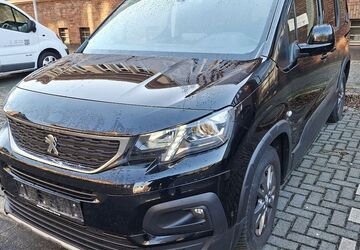 Peugeot Rifter 61.000 km 15.900 &euro; Mülheim an der Ruhr 45473