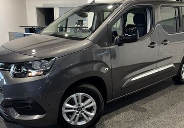 Toyota Proace (Verso) 29.000 km 25.990 &euro; Marl/Recklinghausen 45770