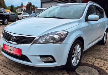 Kia ceed / Ceed 224.000 km 3.490 &euro; Recklinghausen 45659