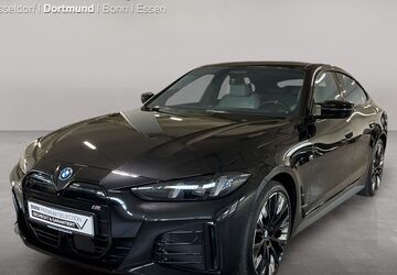 BMW i4 3.992 km 67.699 &euro; Dortmund 44263