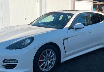Porsche Panamera 127.328 km 26.550 &euro; Lünen 44532