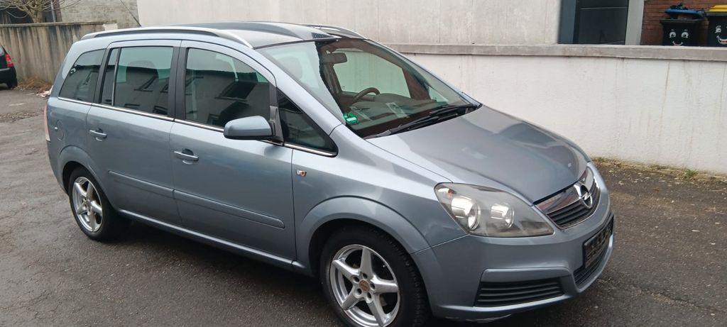 Opel Zafira 245.000 km 1.990 &euro; Herten 45699