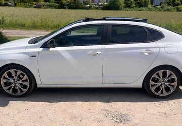 Hyundai i30 122.000 km 12.490 &euro; Recklinghausen 45665