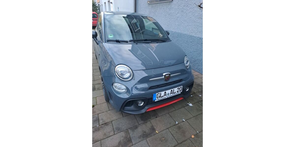 Abarth 695 59.980 km 16.999 &euro; Gladbeck 45964
