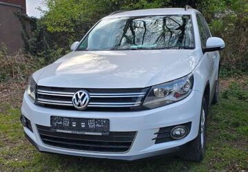 VW Tiguan 115.000 km 11.200 &euro; Dortmund 44357
