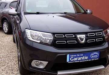 Dacia Sandero 85.900 km 9.880 &euro; Bottrop 46242