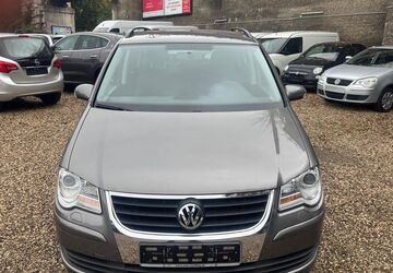 VW Touran 206.000 km 3.490 &euro; Essen 45356