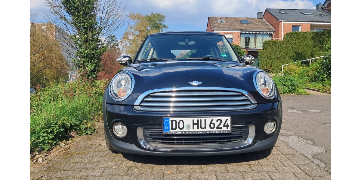 Mini Cooper 141.000 km 2.700 &euro; Dortmund 44135