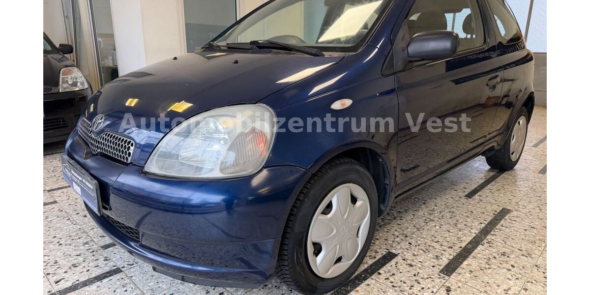 Toyota Yaris 136.000 km 2.480 &euro; Recklinghausen 45657