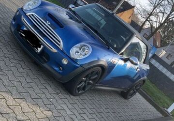 Mini John Cooper Works Cabrio 108.000 km 8.500 &euro; Marl 45772