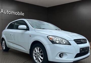 Kia ceed / Ceed 184.000 km 2.990 &euro; Recklinghausen 45659
