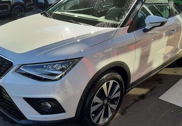 Seat Arona 46.818 km 16.880 &euro; Essen 45326