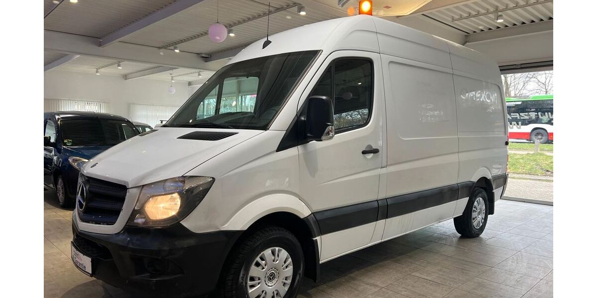 Mercedes-Benz Sprinter 279.000 km 12.490 &euro; Datteln 45711