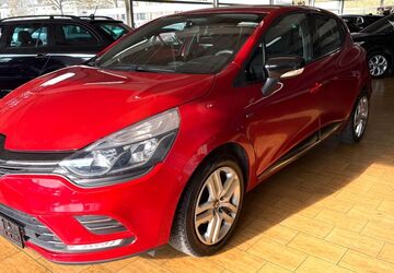 Renault Clio 62.000 km 7.399 &euro; Gladbeck 45966