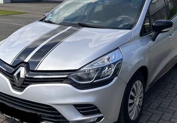 Renault Clio 75.000 km 7.500 &euro; Oberhausen 46047