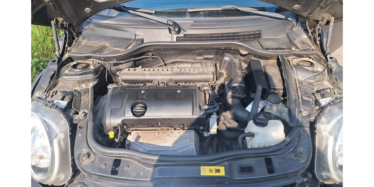 Mini Cooper 141.000 km 2.700 &euro; Dortmund 44135