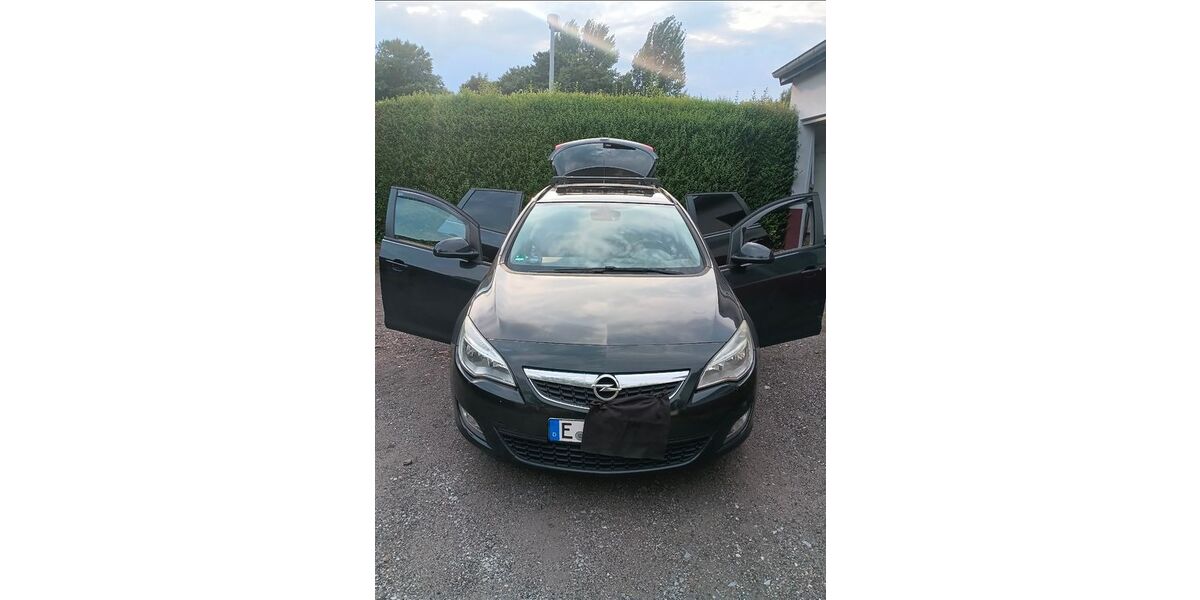 Opel Astra 213.300 km 2.500 &euro; Essen 45327