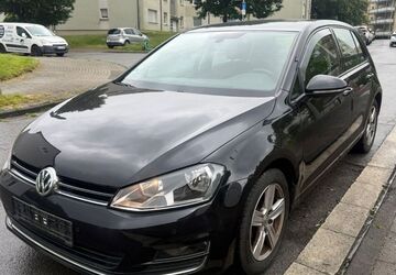 VW Golf 196.000 km 6.200 &euro; Recklinghausen 45665