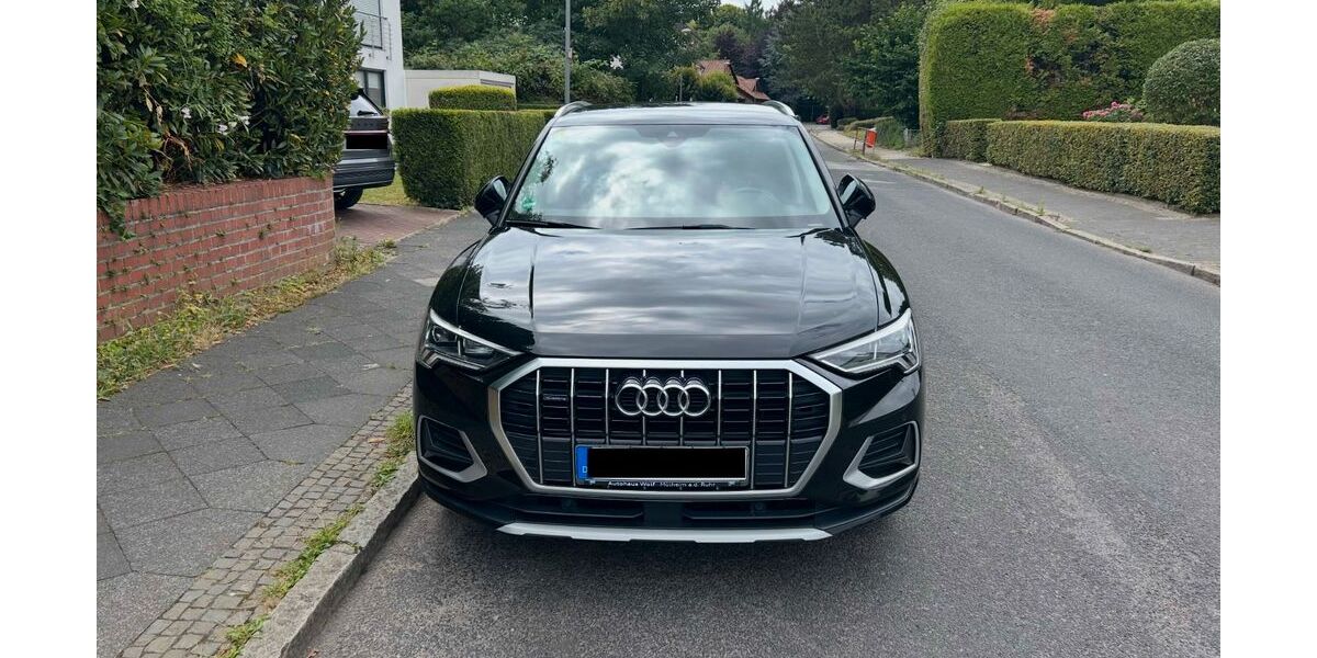 Audi Q3 105.000 km 22.999 &euro; Bochum 44799