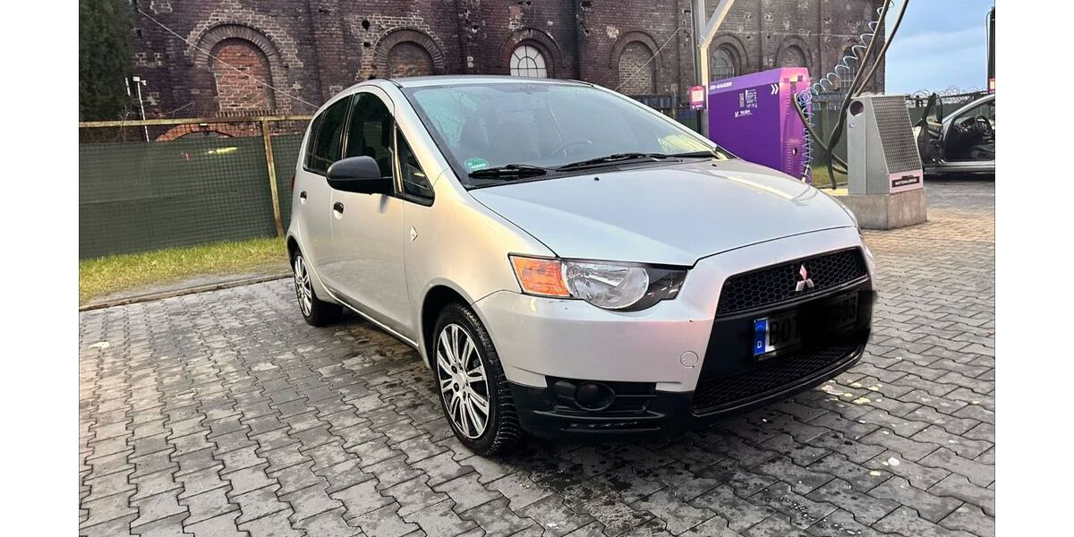 Mitsubishi Colt 108.000 km 3.399 &euro; Herne 44623