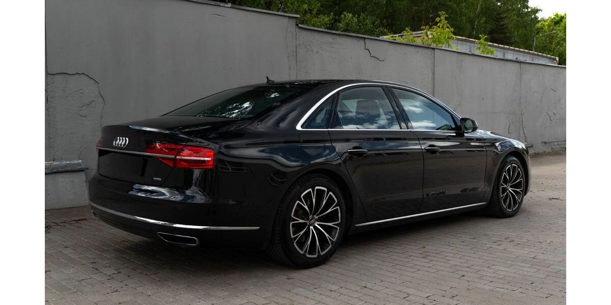 Audi A8 357.000 km 15.990 &euro; Hünxe 46569