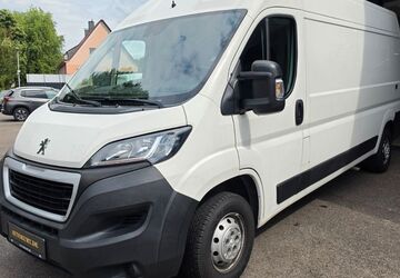 Peugeot Boxer 147.323 km 10.990 &euro; Recklinghausen 45661