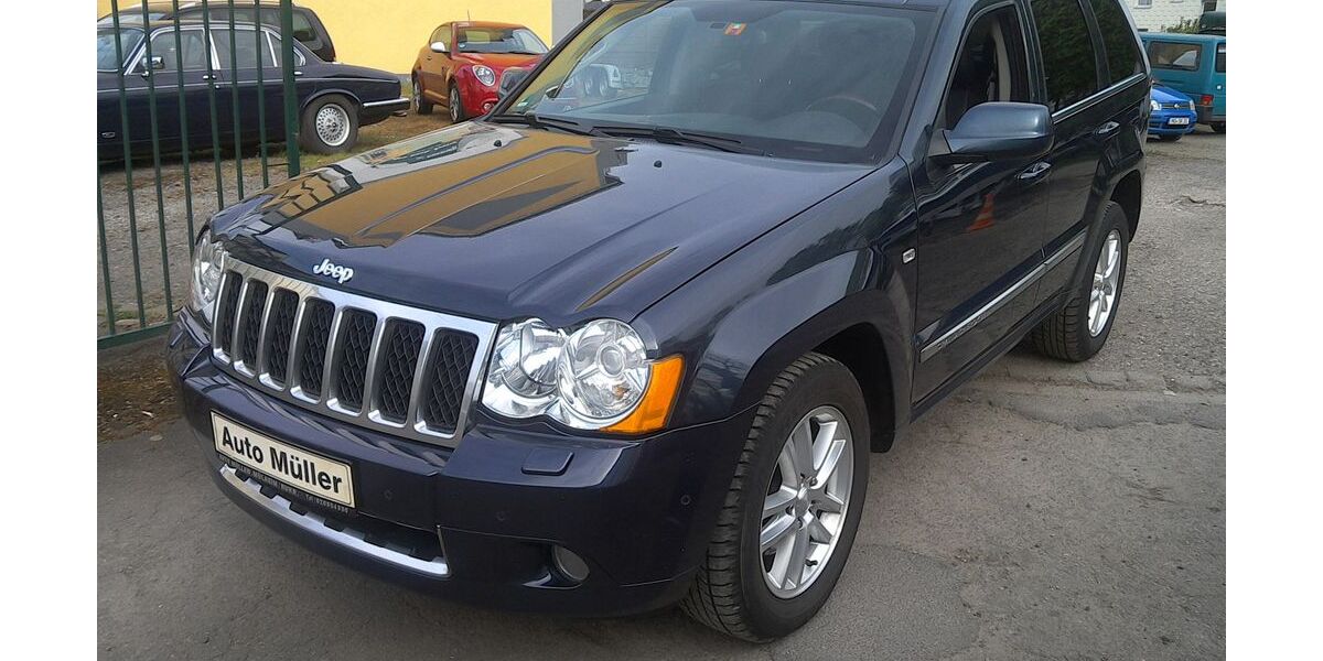 Jeep Grand Cherokee 212.000 km 9.700 &euro; Mülheim-Speldorf 45478