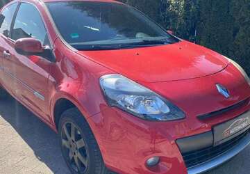 Renault Clio 112.196 km 3.390 &euro; Oer-Erkenschwick 45739